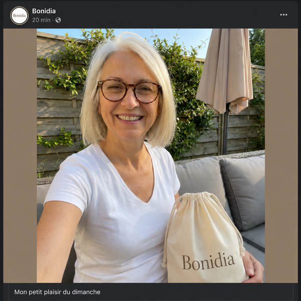 Nathalia, 62 años ·