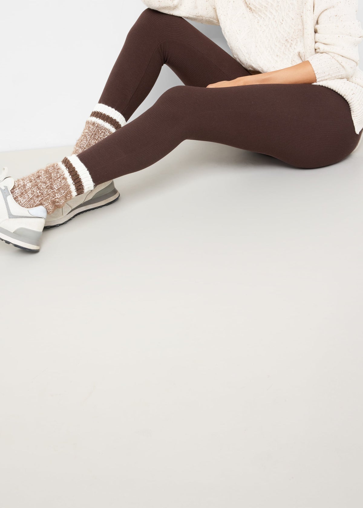 Le legging est la pièce la plus portée du vestiaire. Nous avons décidé de n'en faire qu'une, et de la faire parfaitement.